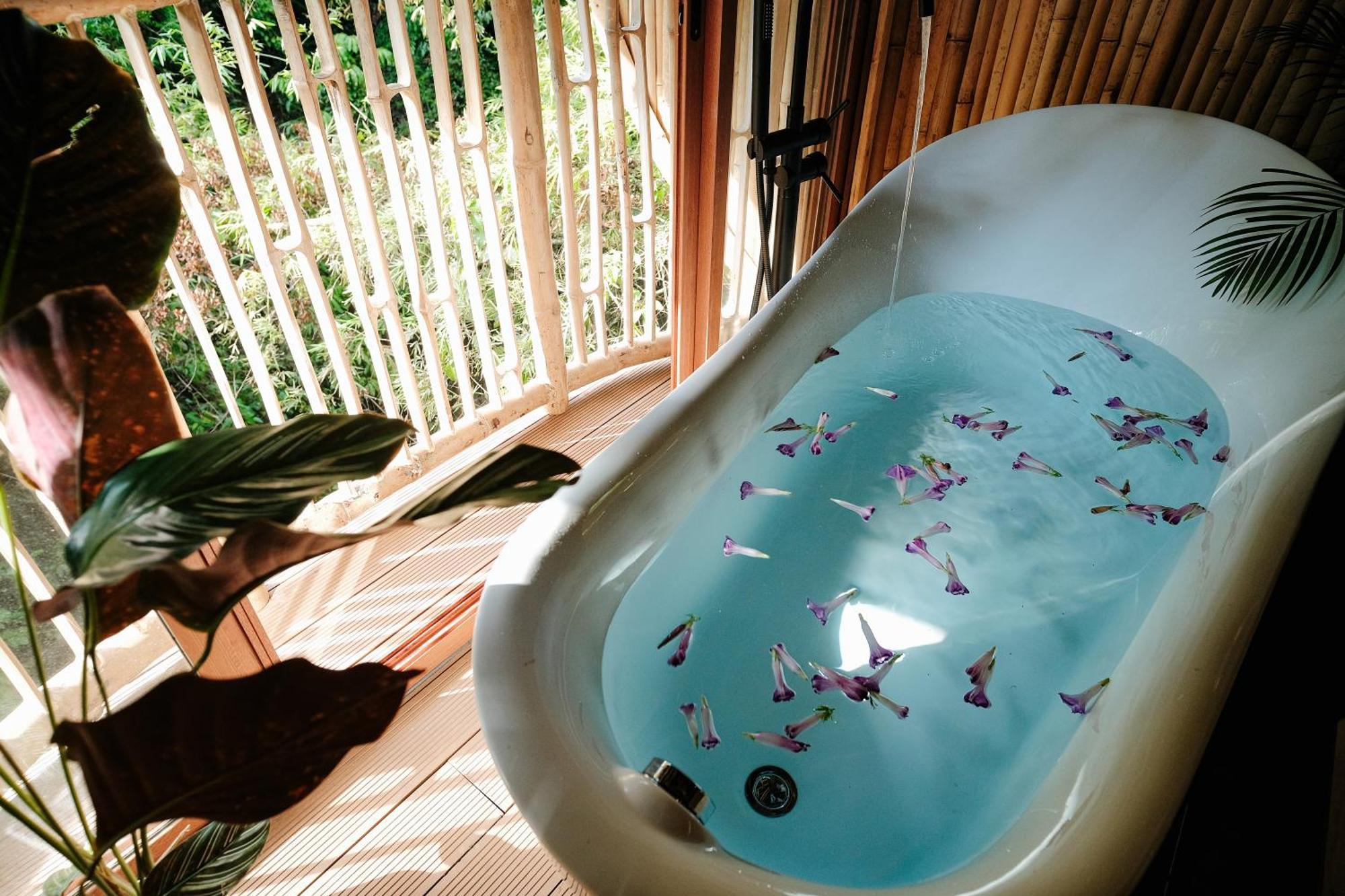Treehouse De Valentine Balamban Exterior foto