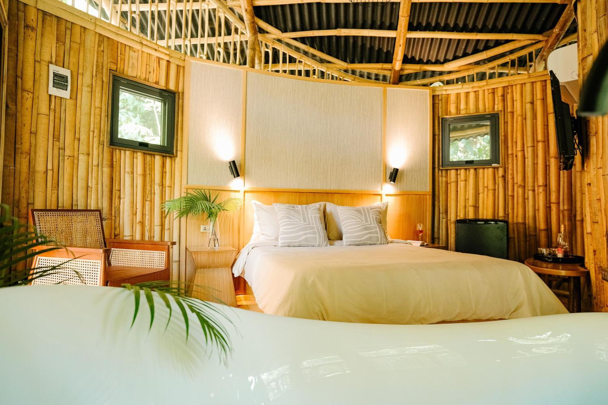 Treehouse De Valentine Balamban Exterior foto